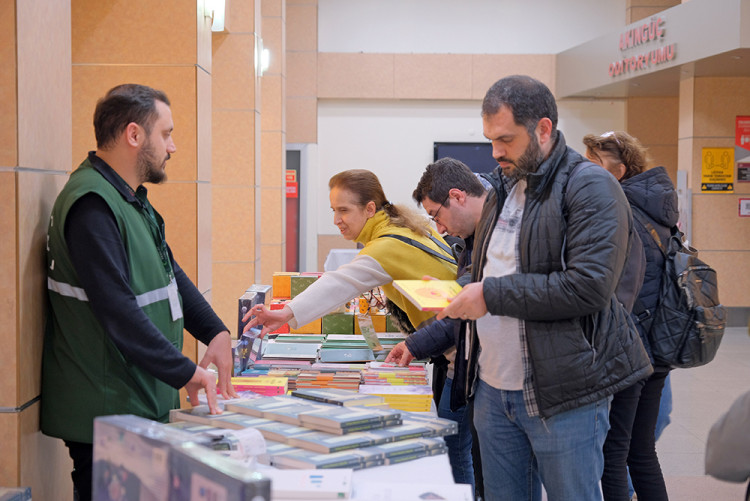 "SCHOOL CLIMATE SUMMIT SENSITIVE TO FREEDOM FROM ADDICTION" 